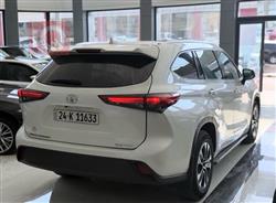 تۆیۆتا هایلاندەر